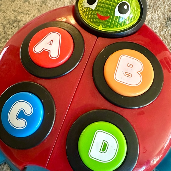 Infantino Alphabet &‎ Colors Learning Beetle Kids Toy - Picture 6 of 7